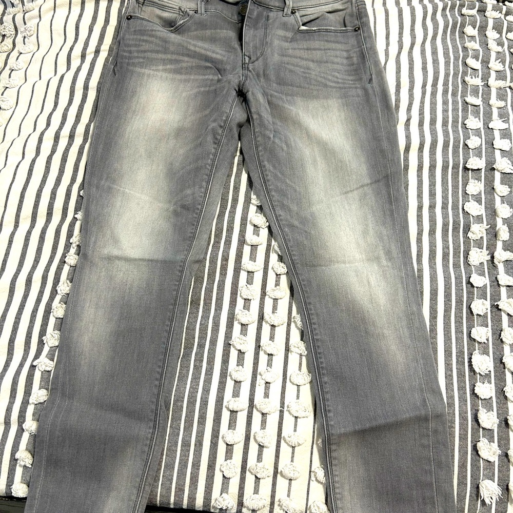 Express mid rise size 6R